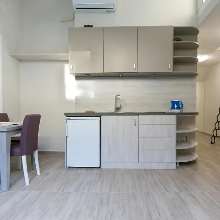 Center דירה *